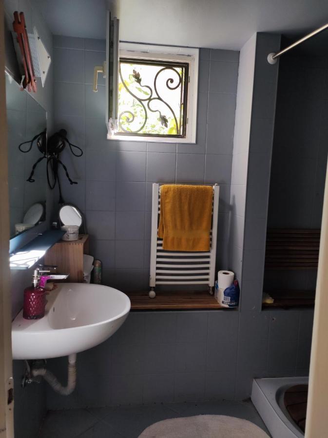 第比利斯Shared Flat In An Artists District Pikris Gora公寓 外观 照片